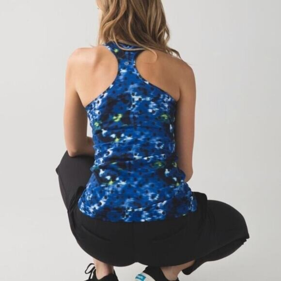 Lululemon Cool Racerback Windy Blooms Saphire Size 6 - Picture 3 of 7